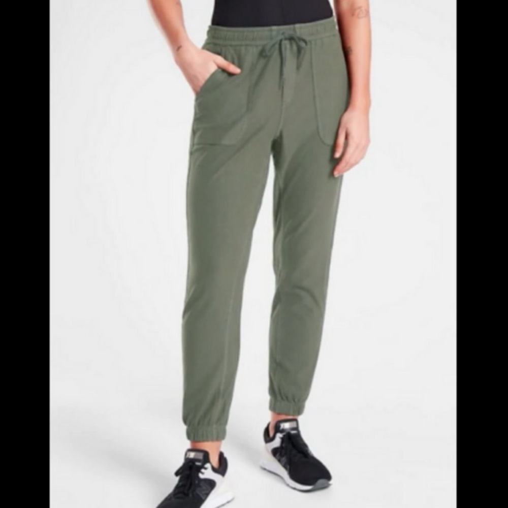 Athleta Farallon Joggers